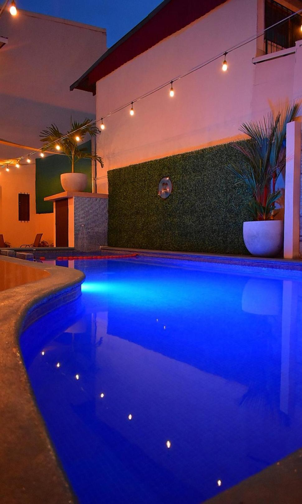 Hotel Cabinas Midey Puntarenas Exterior foto